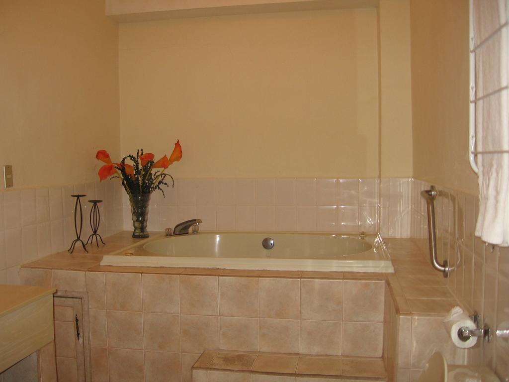 Hotel Casa Real Managua Room photo
