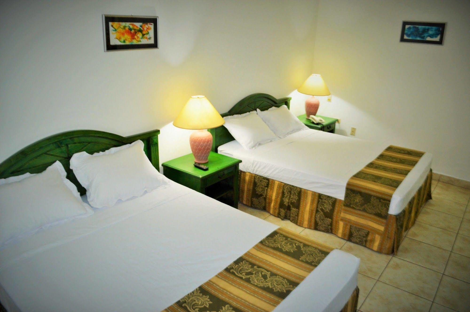 Hotel Casa Real Managua Exterior photo